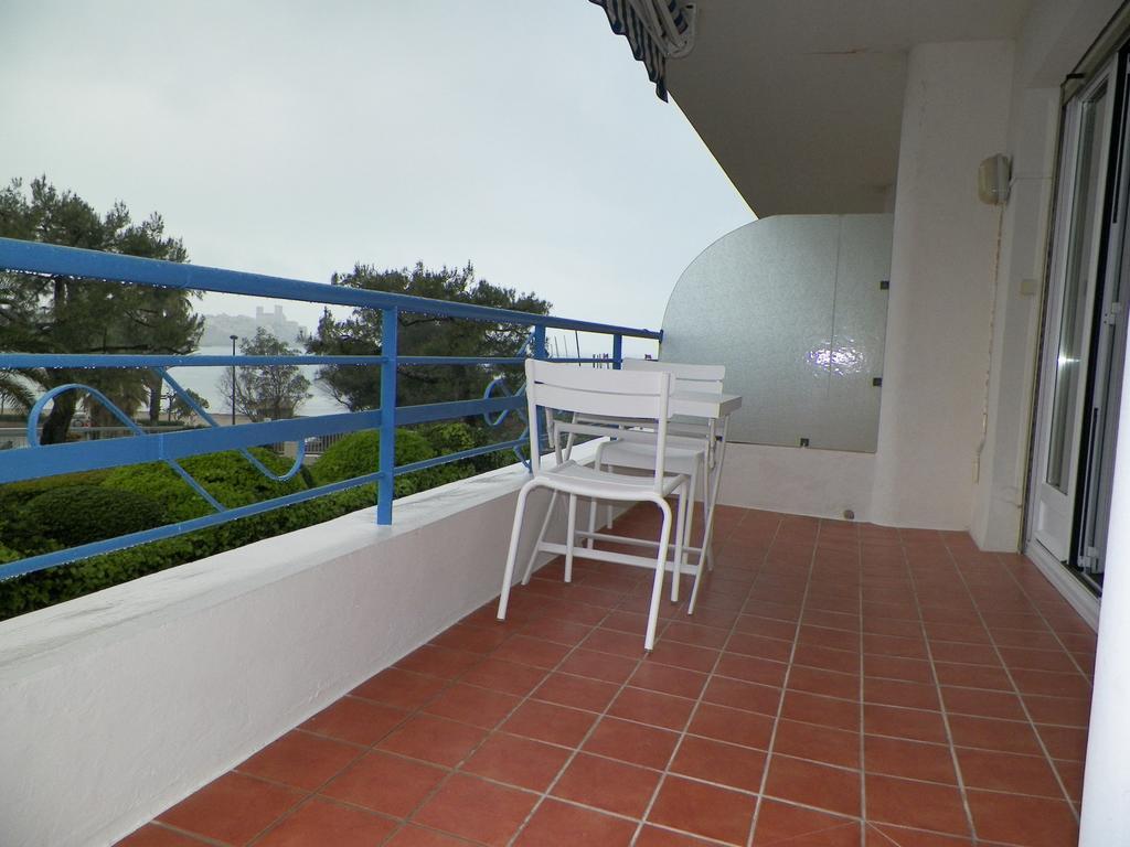 Residence Belvedere-deluxe seaview apartments nr B, C&D Antibes Buitenkant foto